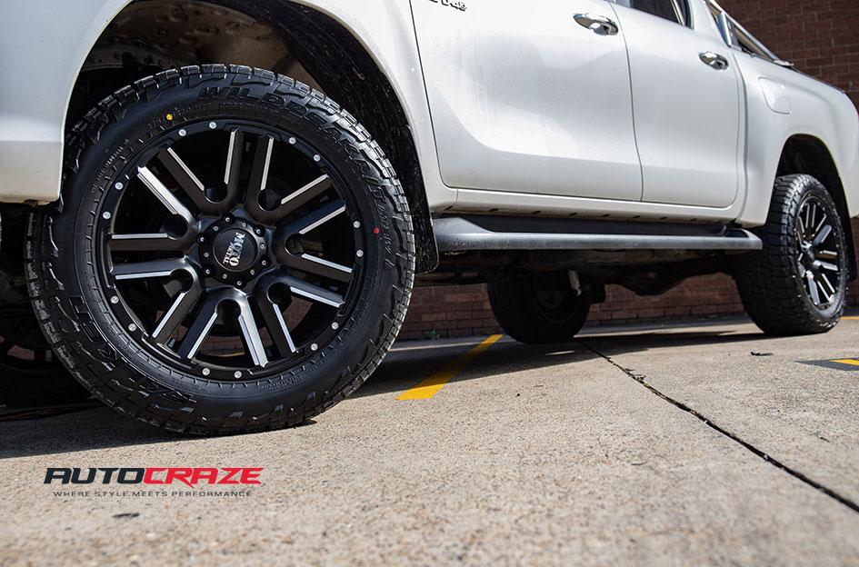 TOYOTA HILUX N80 4WD MO978 RAZOR SATIN BLACK MACHINED 